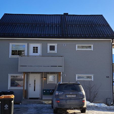 Koselig Leilighet I Tromsø Esterno foto