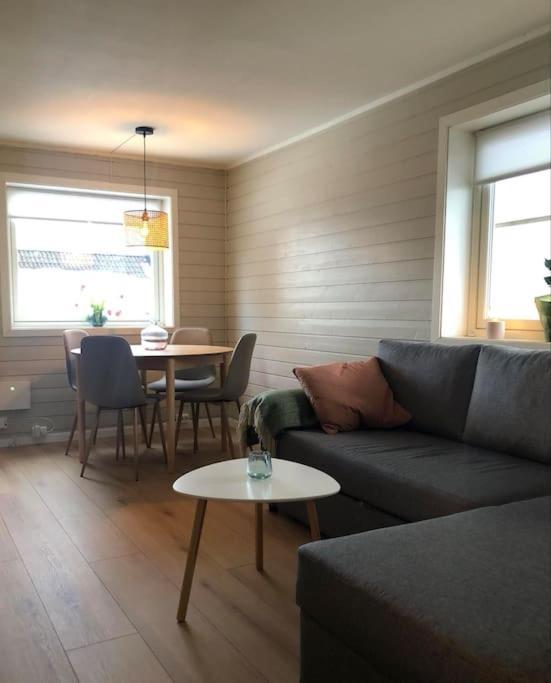 Koselig Leilighet I Tromsø Esterno foto